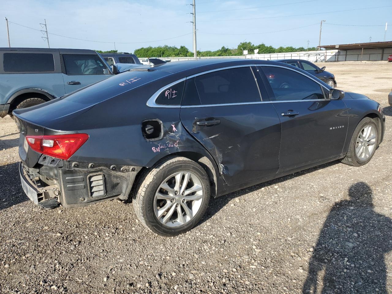 1G1ZE5ST5GF210137 2016 Chevrolet Malibu Lt