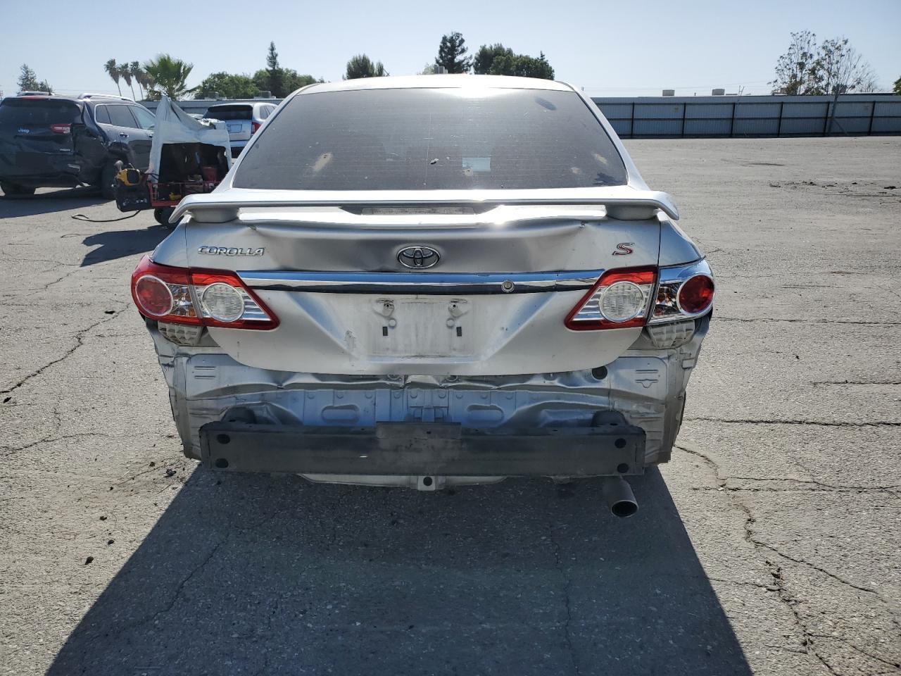 5YFBU4EE0DP115816 2013 Toyota Corolla Base