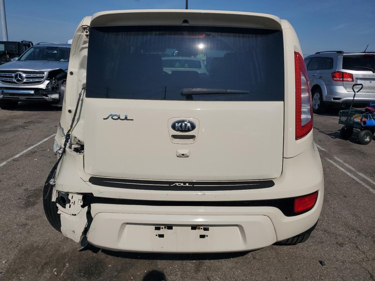 KNDJT2A66D7507086 2013 Kia Soul +