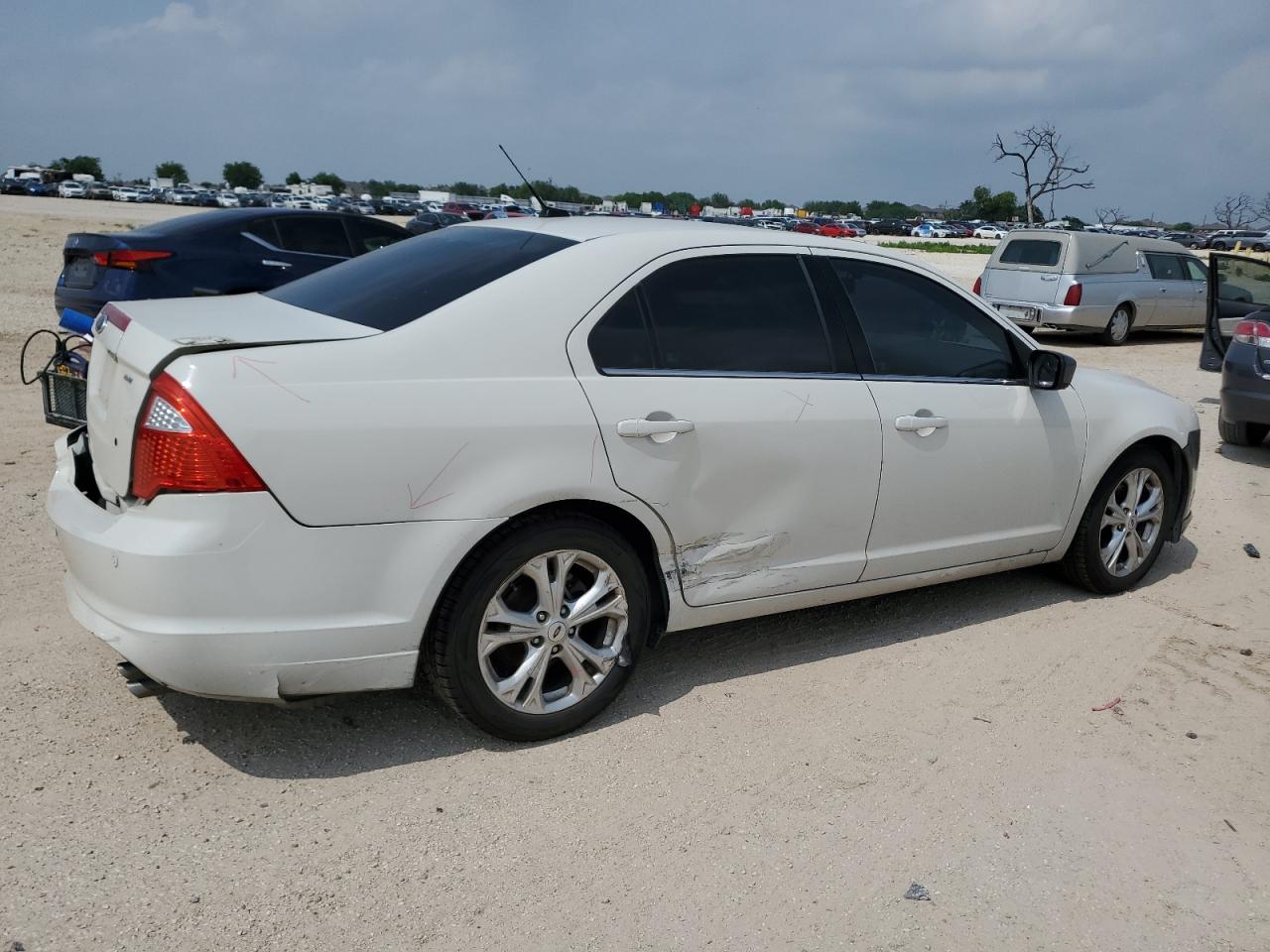 3FAHP0HA0CR327732 2012 Ford Fusion Se