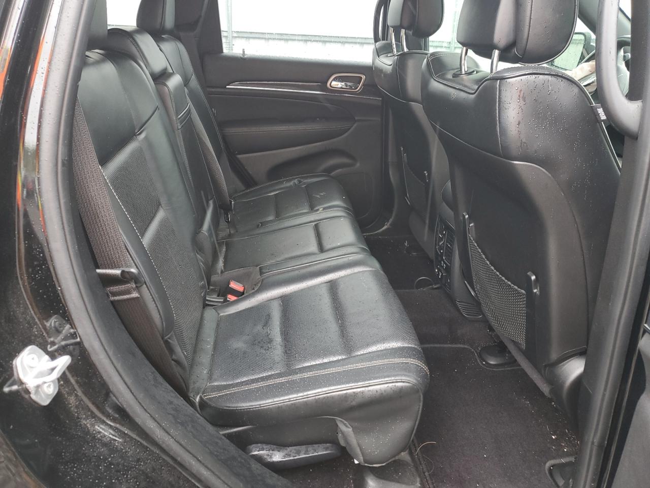 1C4RJFCT7HC631237 2017 Jeep Grand Cherokee Overland