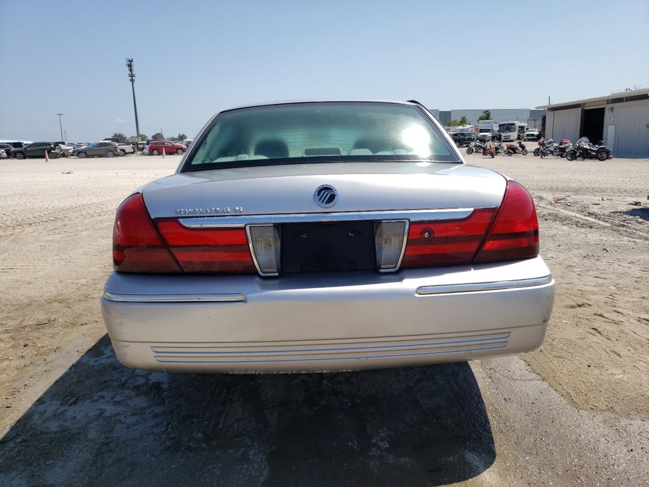 2MEFM74W63X713186 2003 Mercury Grand Marquis Gs