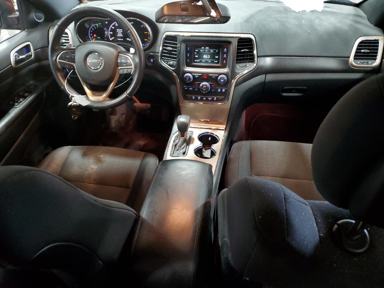 1C4RJFAG6GC355685 2016 Jeep Grand Cherokee Laredo