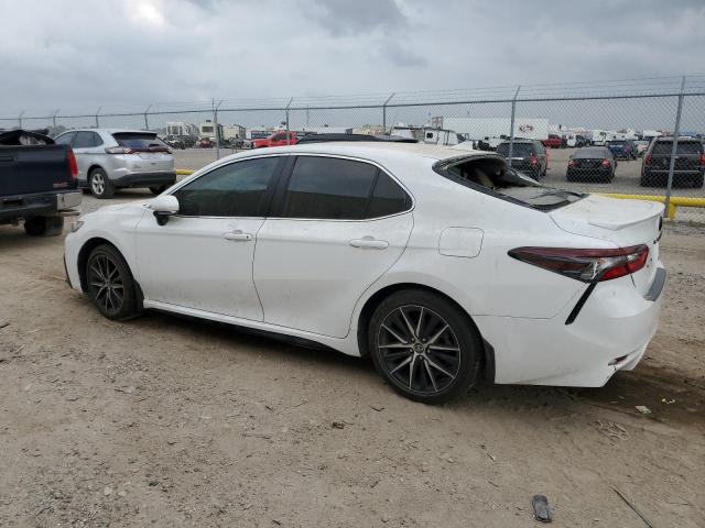 VIN 4T1T11AK5NU038125 2022 Toyota Camry, SE no.2