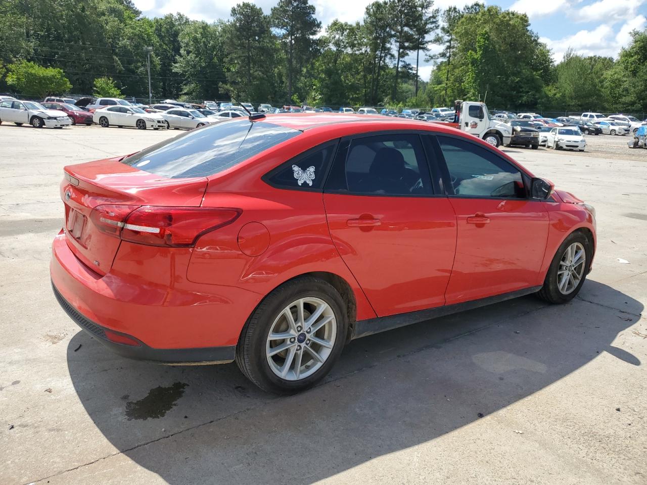 2017 Ford Focus Se vin: 1FADP3F20HL217765