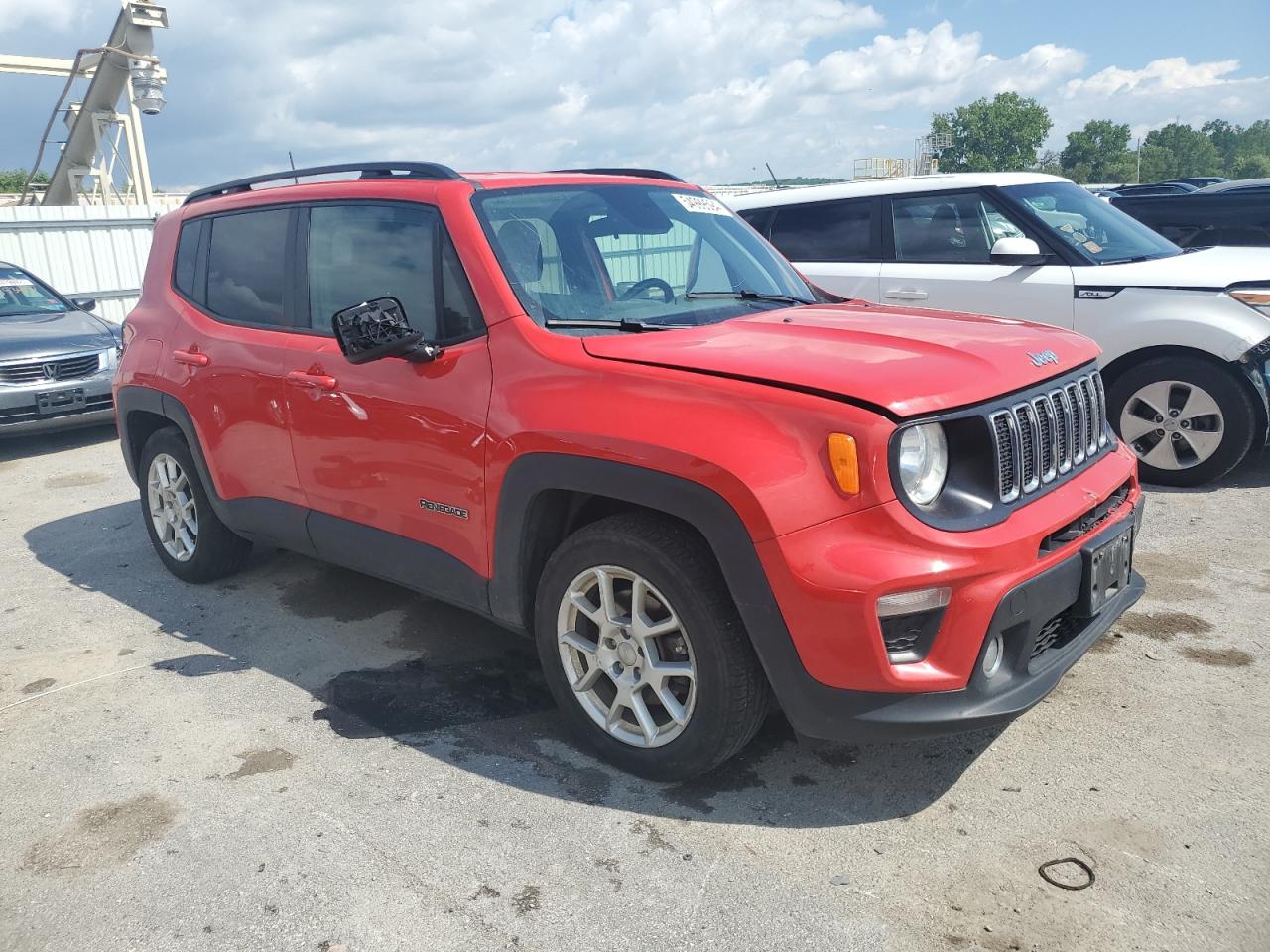 2020 Jeep Renegade Latitude vin: ZACNJABB8LPL88047