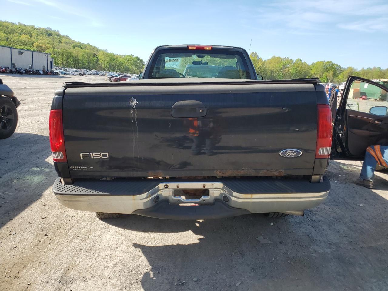 1FTRF18263NB71523 2003 Ford F150