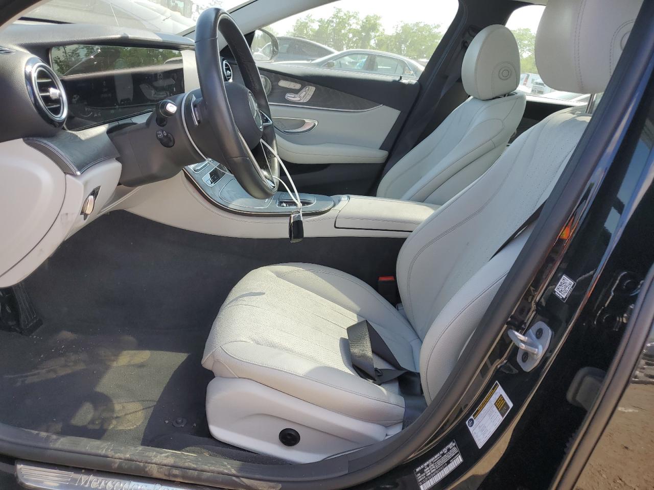 W1KZF5KB8PB099219 2023 Mercedes-Benz E 450 4Matic