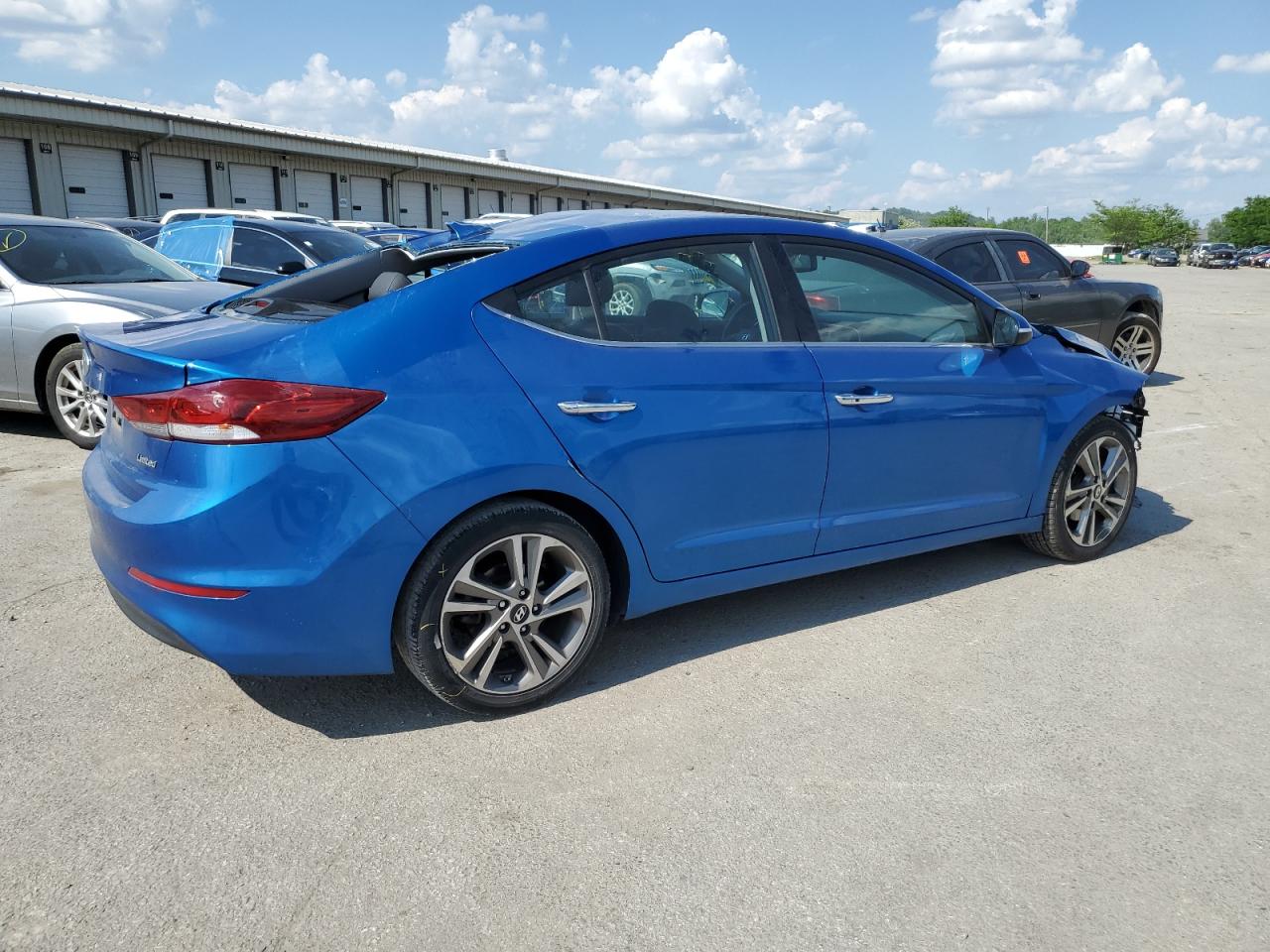 Lot #2645444911 2017 HYUNDAI ELANTRA SE