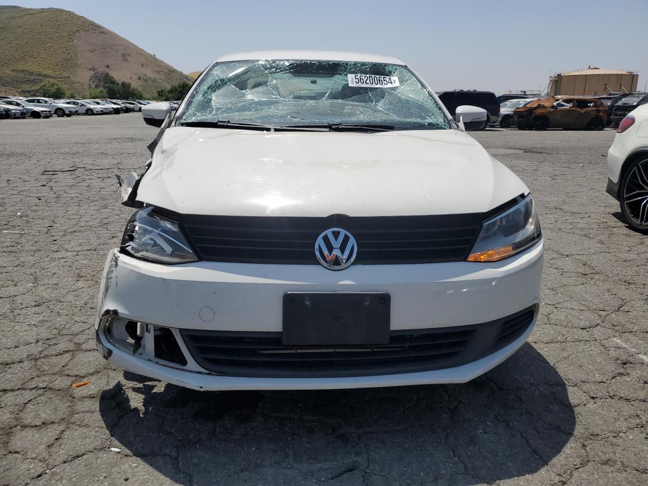 3VWDZ7AJXBM315425 2011 Volkswagen Jetta Se