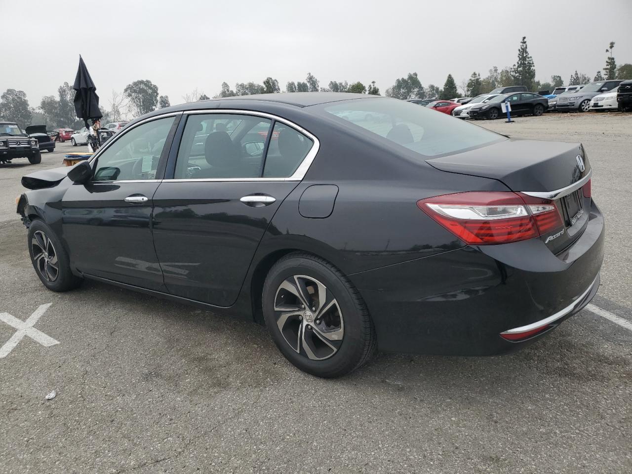 1HGCR2F3XHA040464 2017 Honda Accord Lx