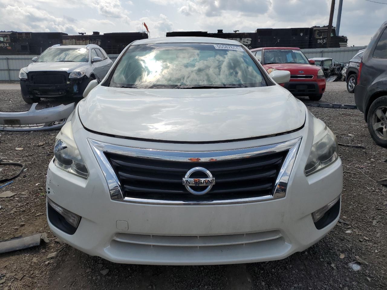 1N4AL3AP8FN362975 2015 Nissan Altima 2.5