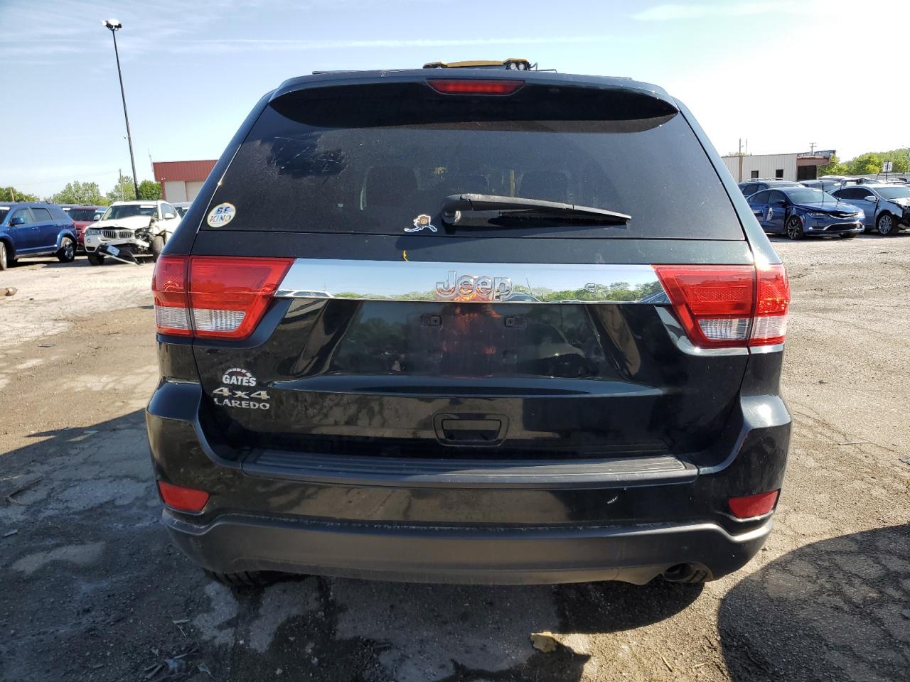 2012 Jeep Grand Cherokee Laredo vin: 1C4RJFAG2CC256226