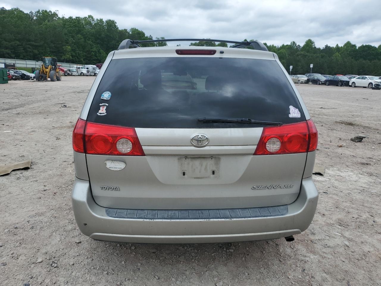 5TDZK22C18S199640 2008 Toyota Sienna Xle