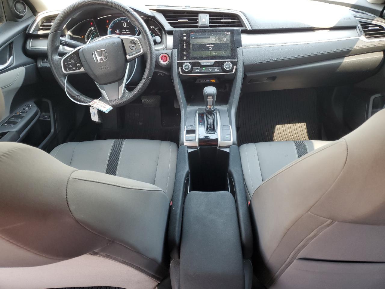 19XFC2F79JE030768 2018 Honda Civic Ex