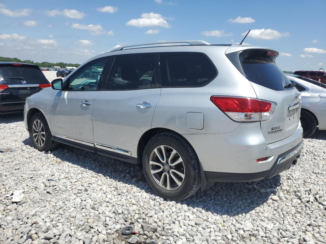 5N1AR2MM8FC720457 2015 Nissan Pathfinder S