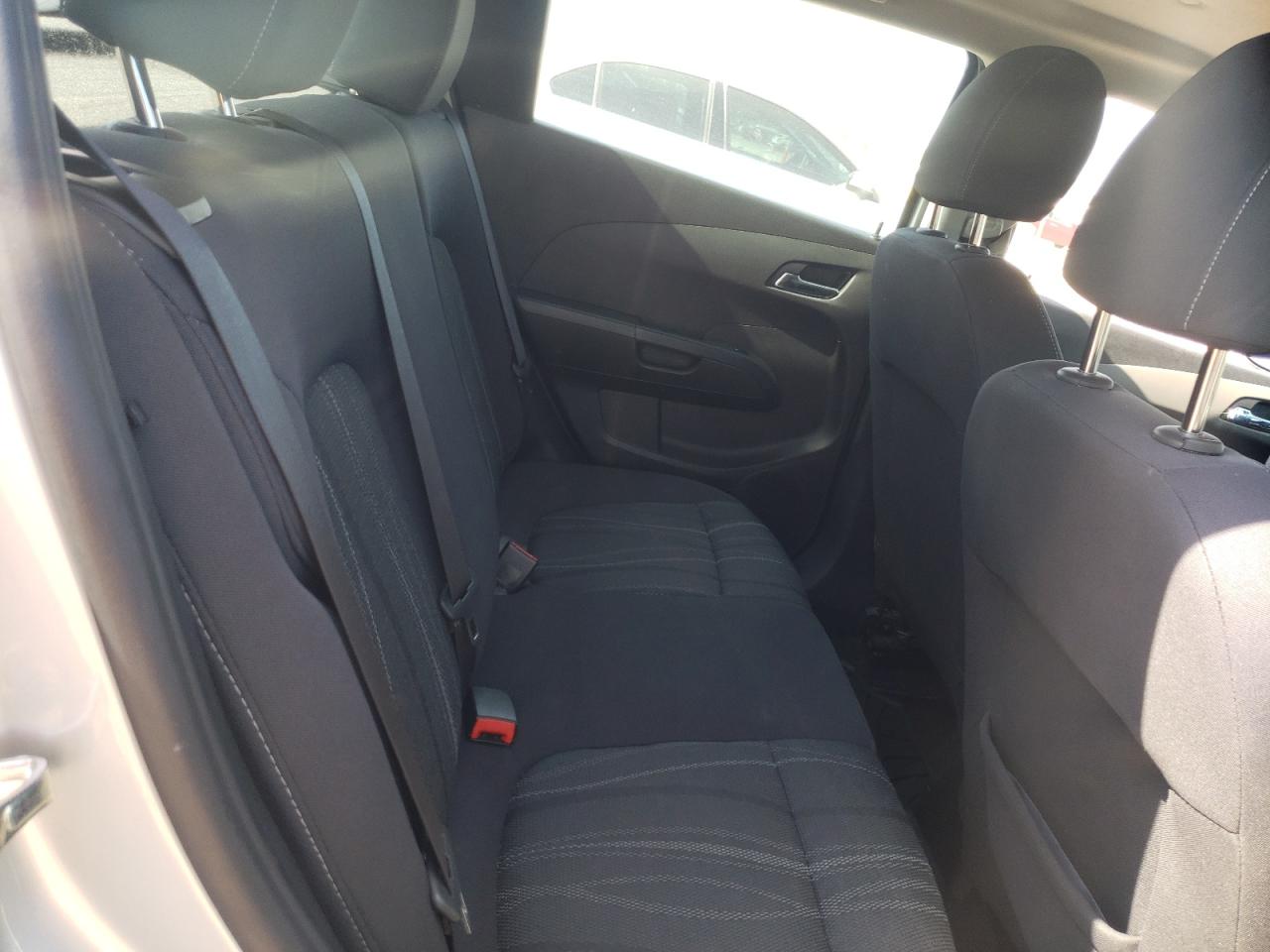 1G1JC6SH4F4138913 2015 Chevrolet Sonic Lt