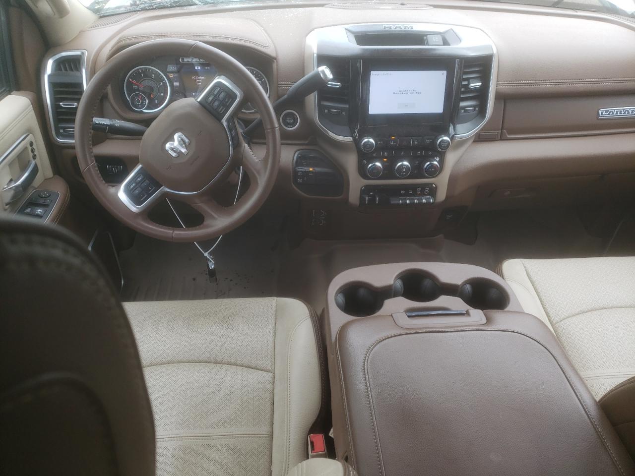 3C63RRJL3NG212255 2022 Ram 3500 Laramie