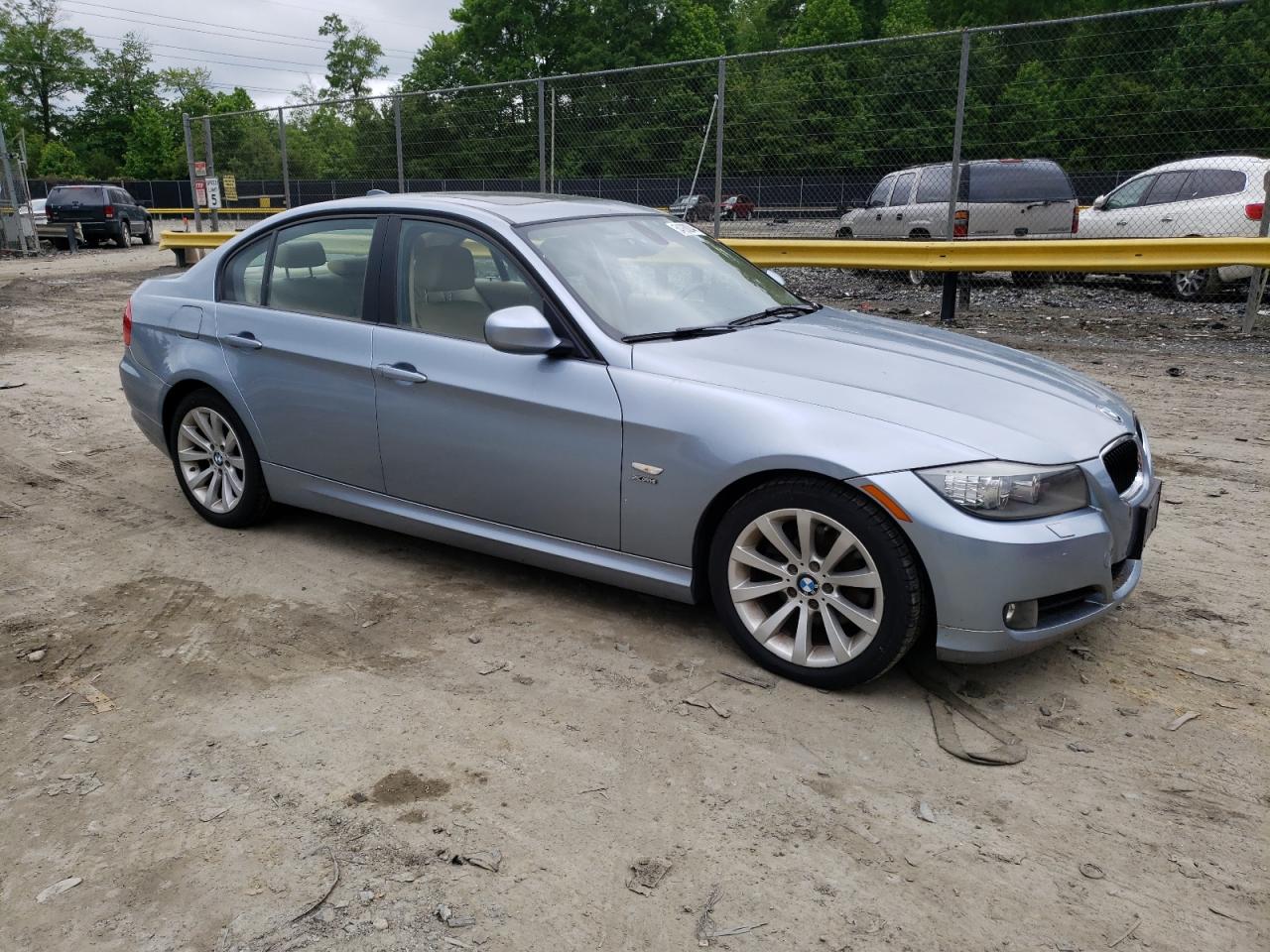 WBAPK7C56BA970292 2011 BMW 328 Xi