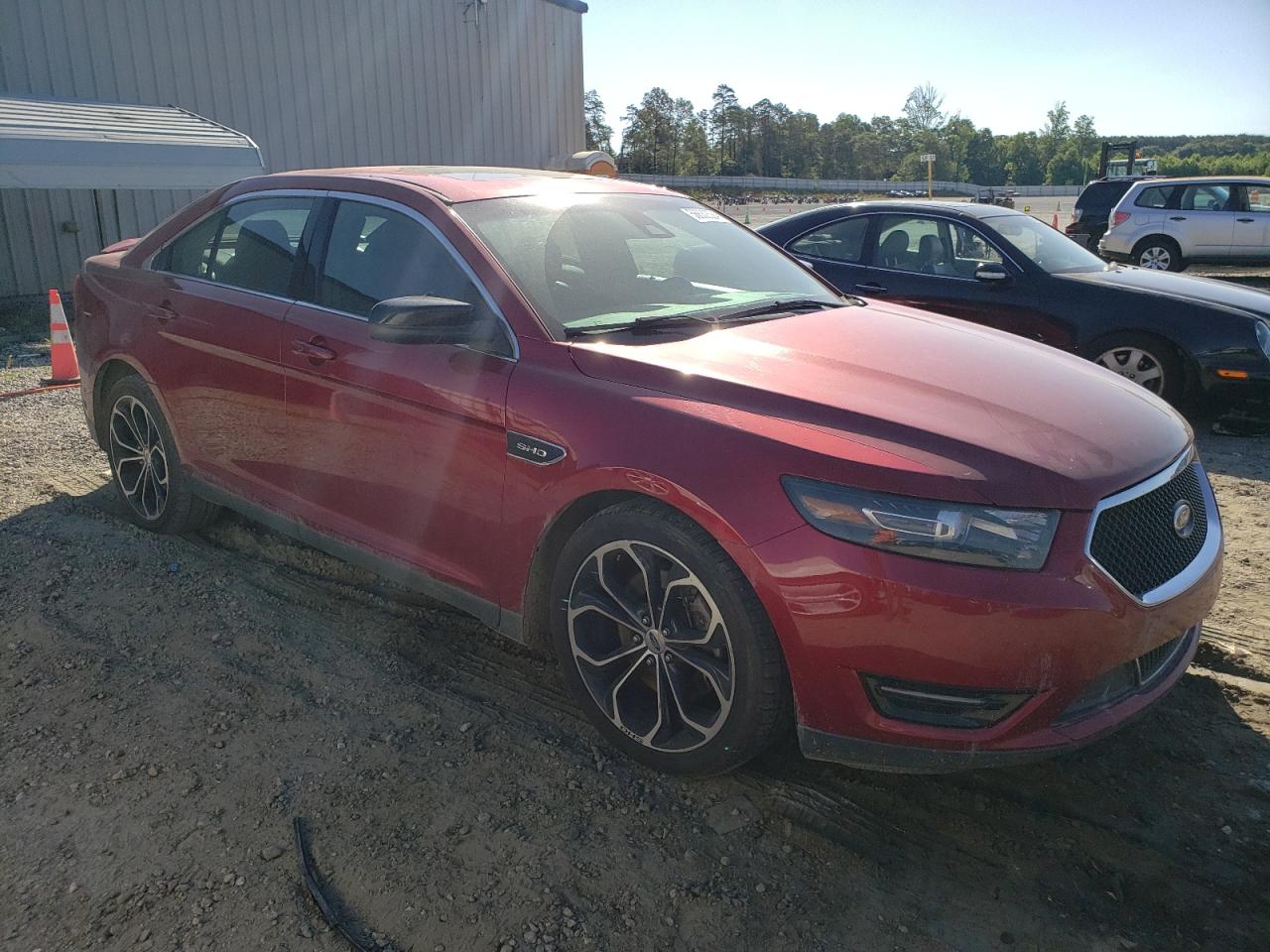 1FAHP2KT4FG145579 2015 Ford Taurus Sho