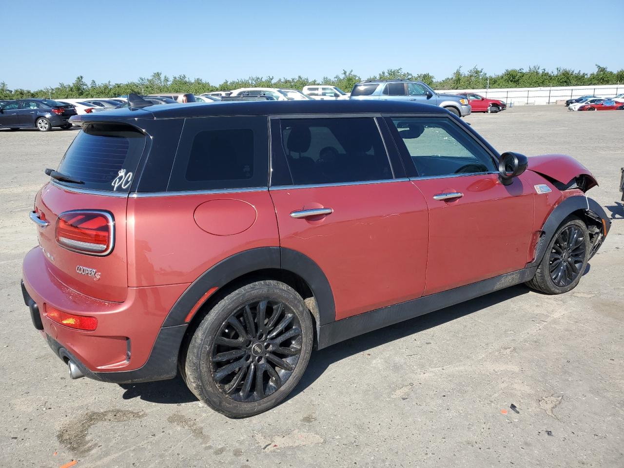 2020 Mini Cooper S Clubman vin: WMWLV7C07L2M37552