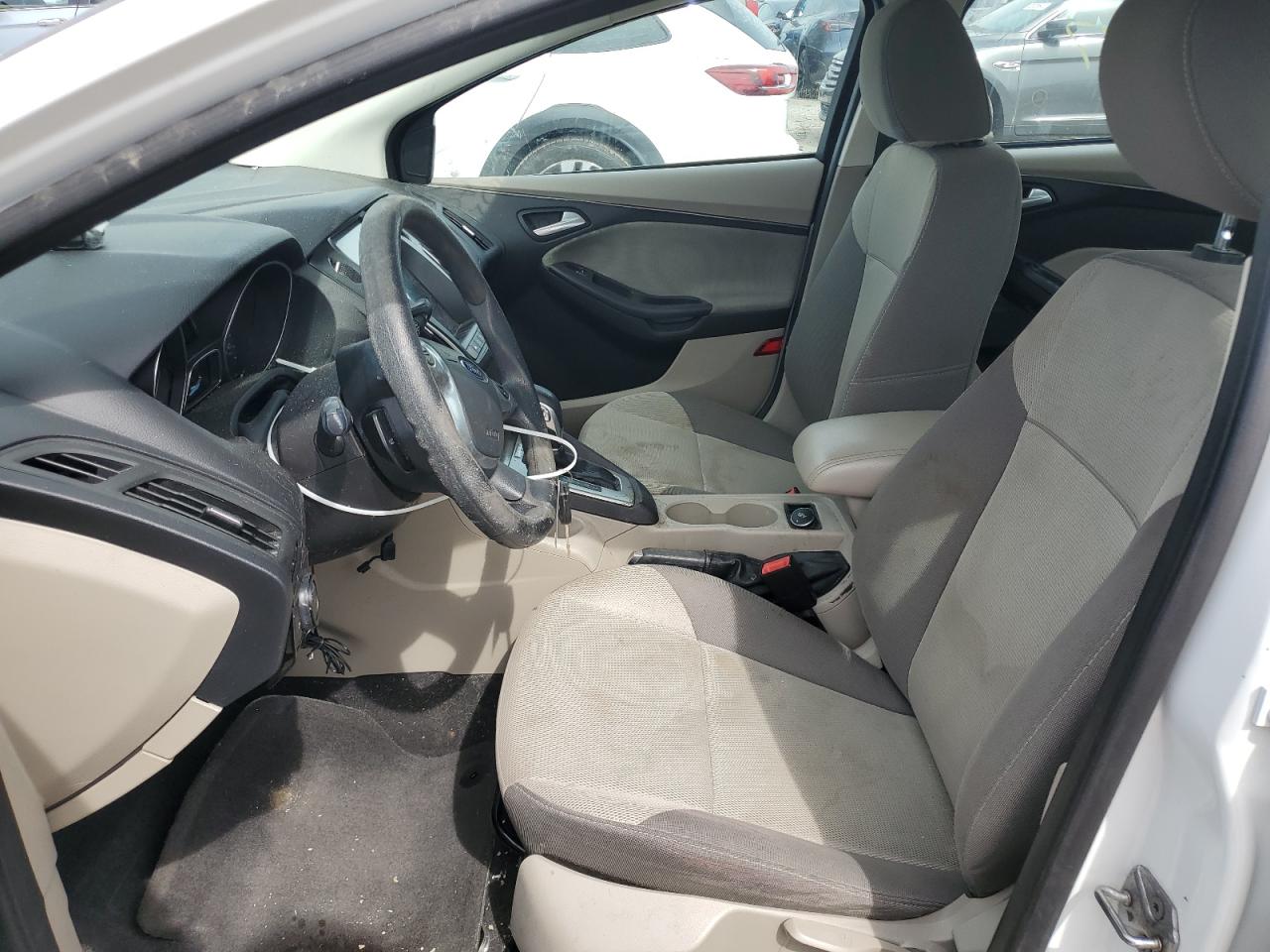 1FADP3F21EL449397 2014 Ford Focus Se