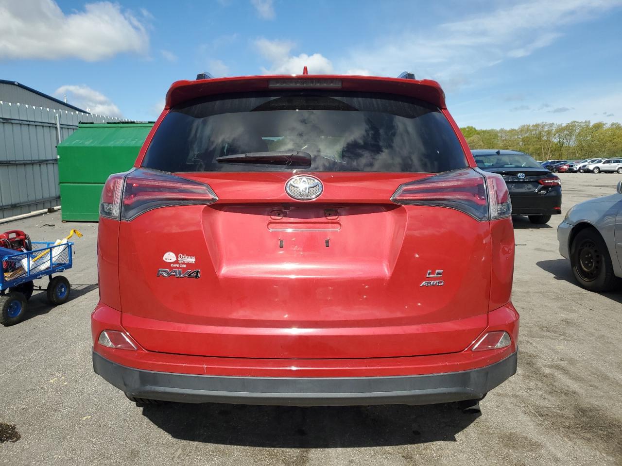 JTMBFREV0GJ066410 2016 Toyota Rav4 Le