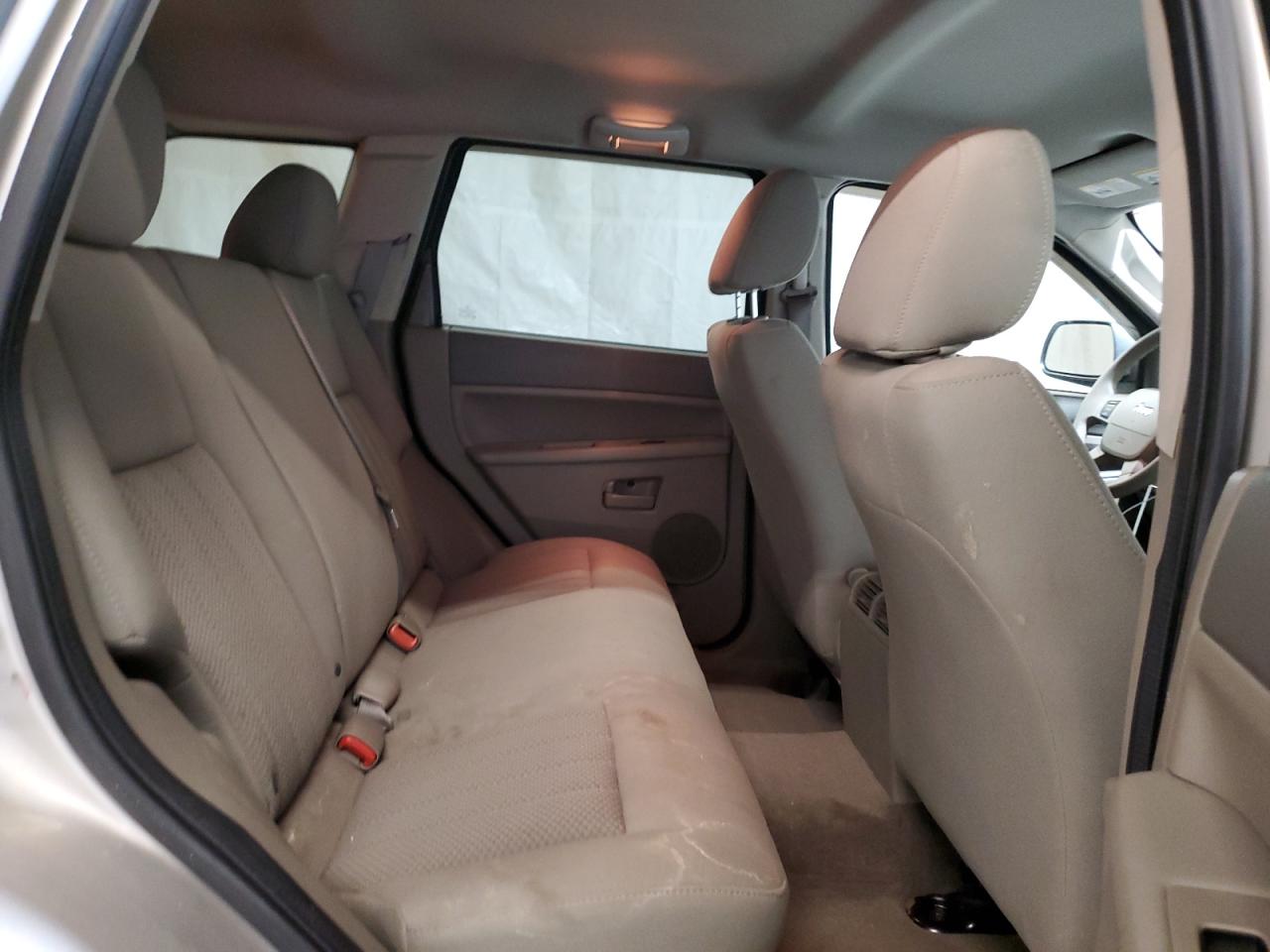 1J4GR48K76C358439 2006 Jeep Grand Cherokee Laredo