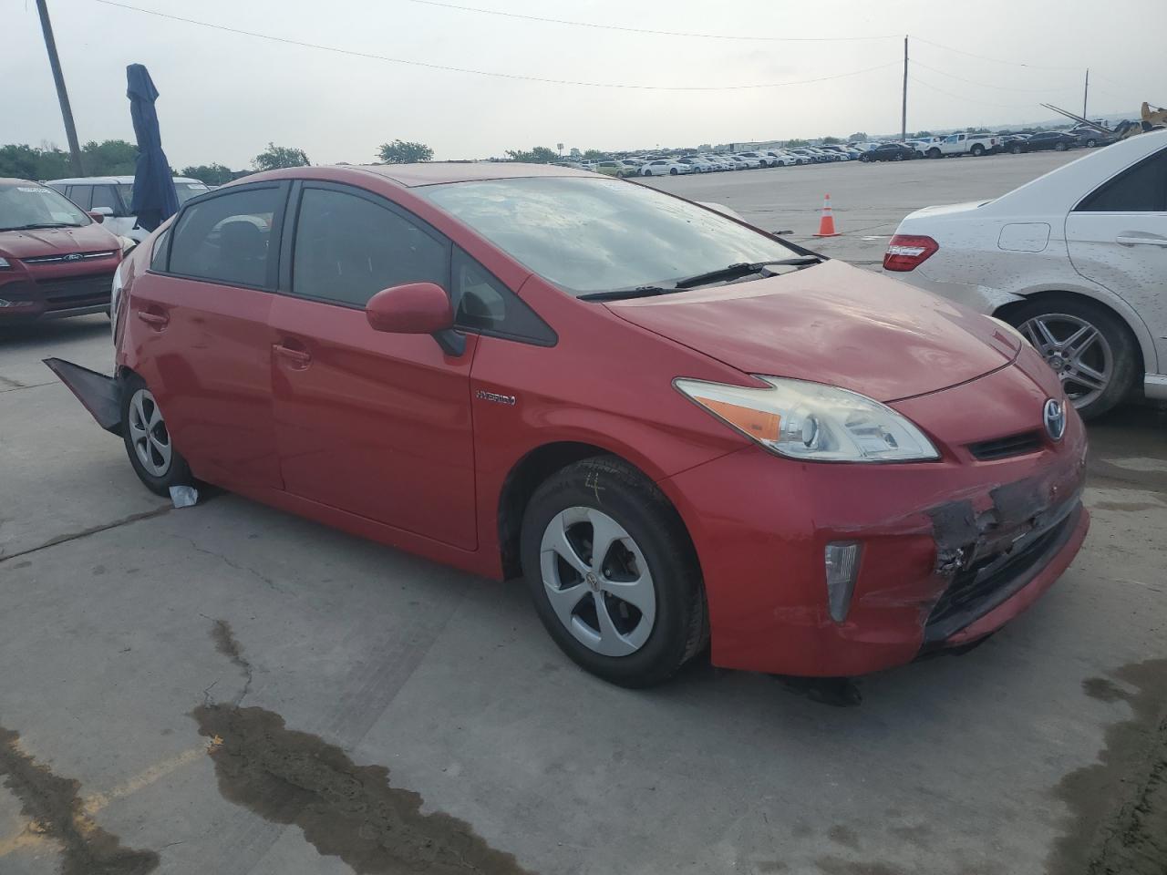 JTDKN3DU6E1749458 2014 Toyota Prius