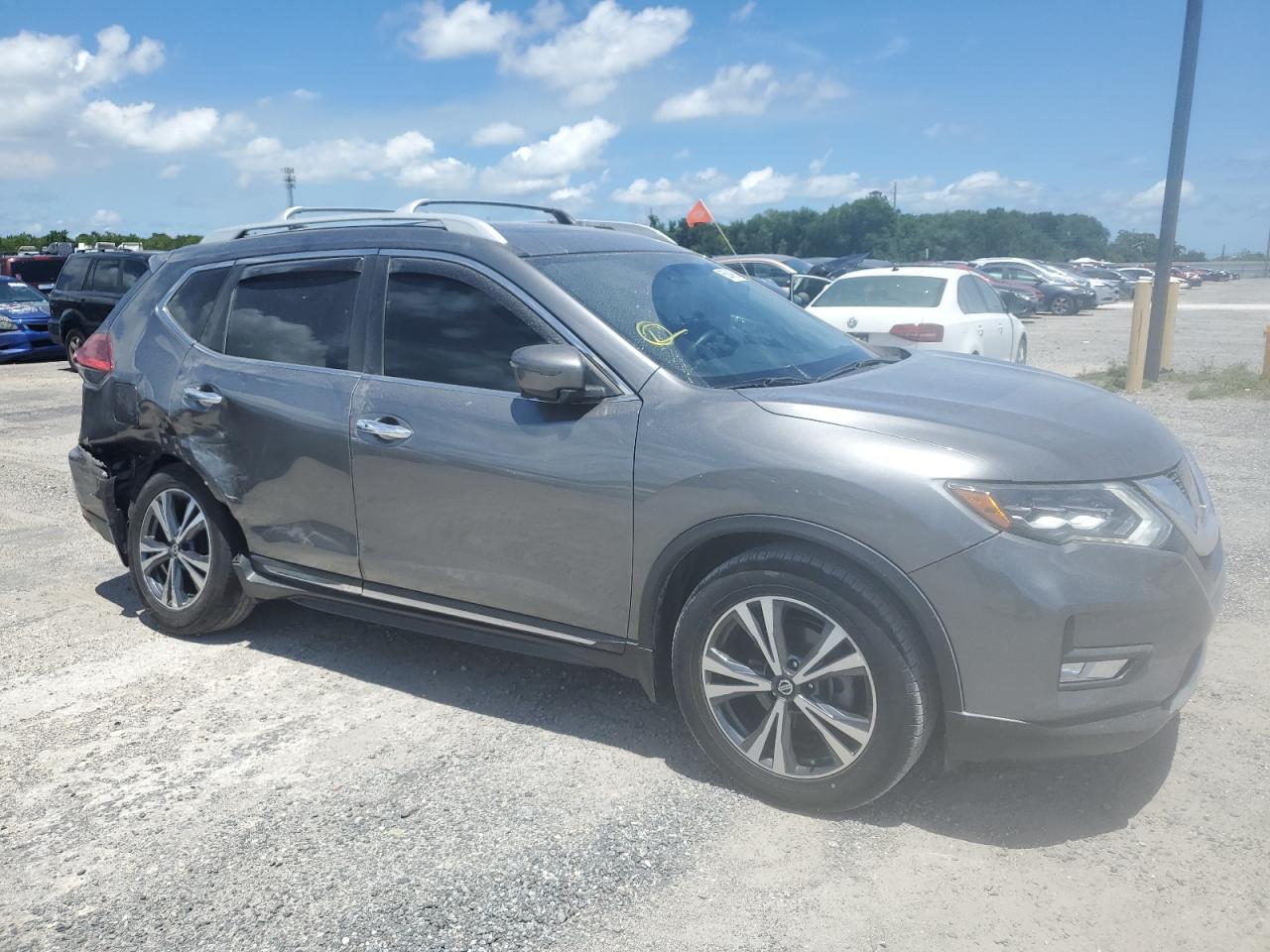 5N1AT2MT6HC779244 2017 Nissan Rogue S