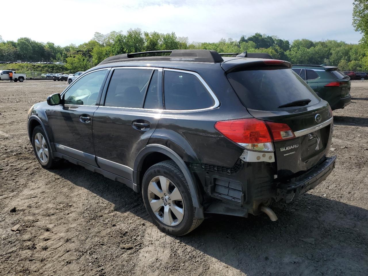 4S4BRDLC9B2432682 2011 Subaru Outback 3.6R Limited