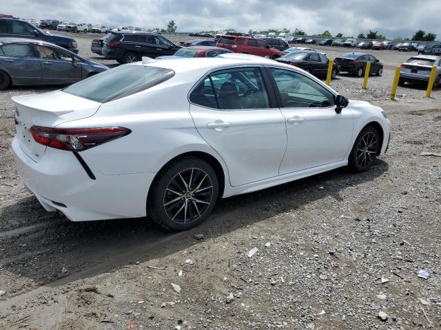 VIN 4T1G11AK8MU519325 2021 Toyota Camry, SE no.3