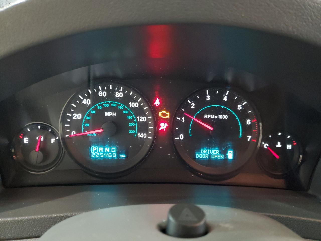 1J4GR48K45C715087 2005 Jeep Grand Cherokee Laredo