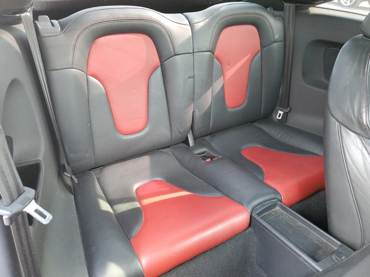 TRUK1AFK1B1016988 2011 Audi Tts Prestige