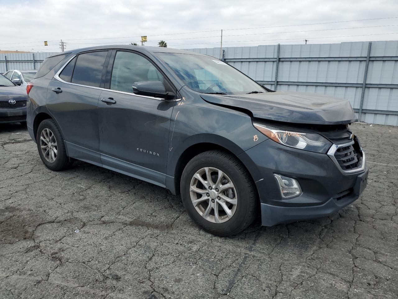 3GNAXKEV0KS504387 2019 Chevrolet Equinox Lt