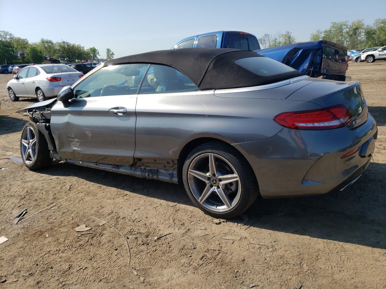 WDDWK4KB0JF719795 2018 Mercedes-Benz C 300 4Matic