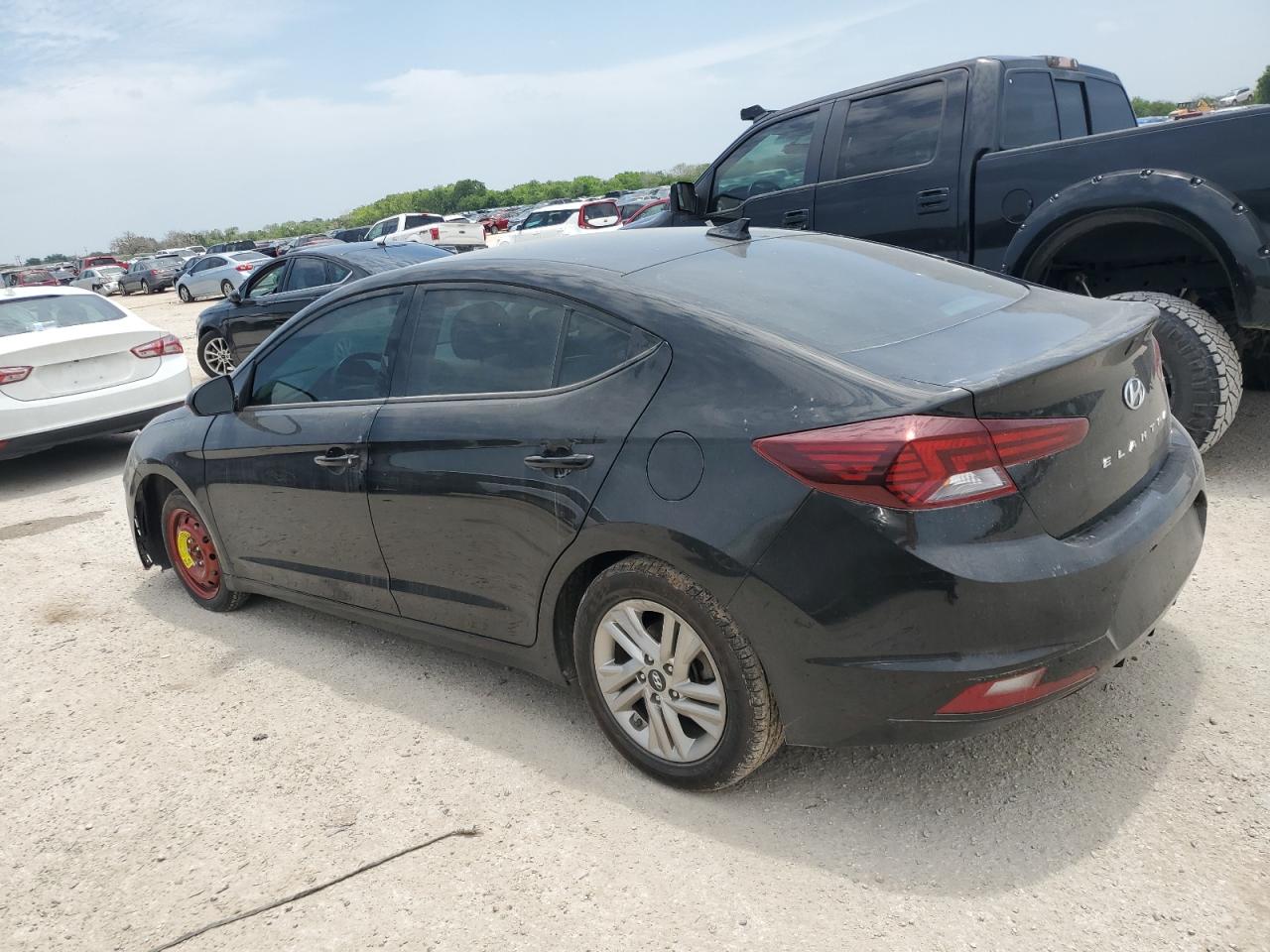 2020 Hyundai Elantra Sel vin: 5NPD84LF8LH525476