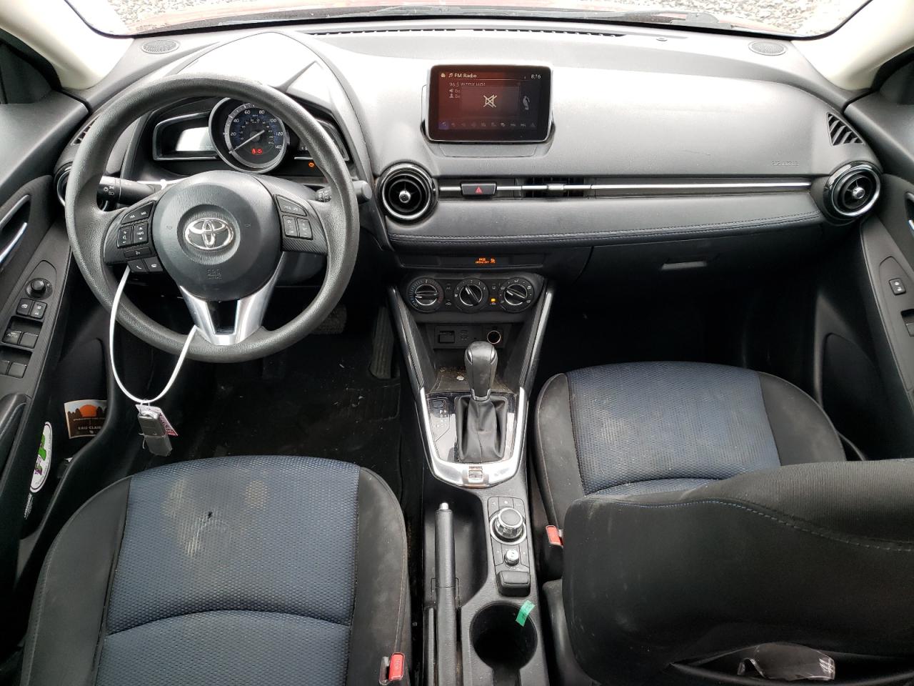 3MYDLBYV4HY153763 2017 Toyota Yaris Ia