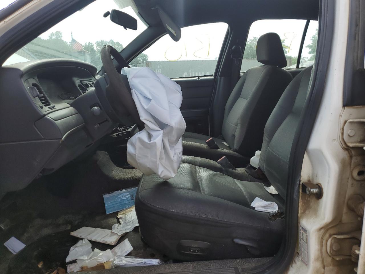 2FAFP71VX8X178008 2008 Ford Crown Victoria Police Interceptor