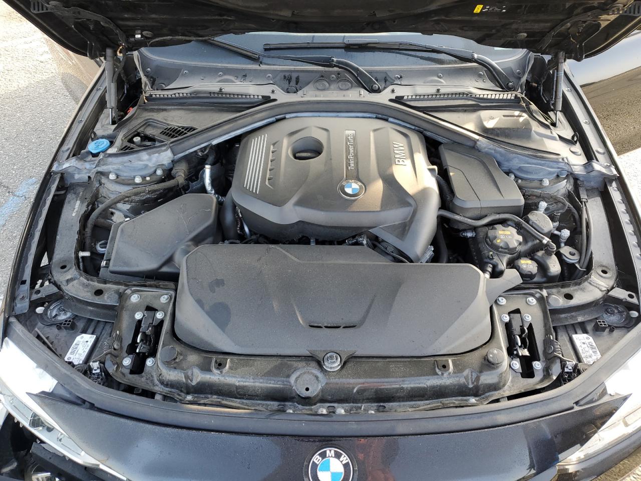 WBA8B9G56JNV11443 2018 BMW 330 I