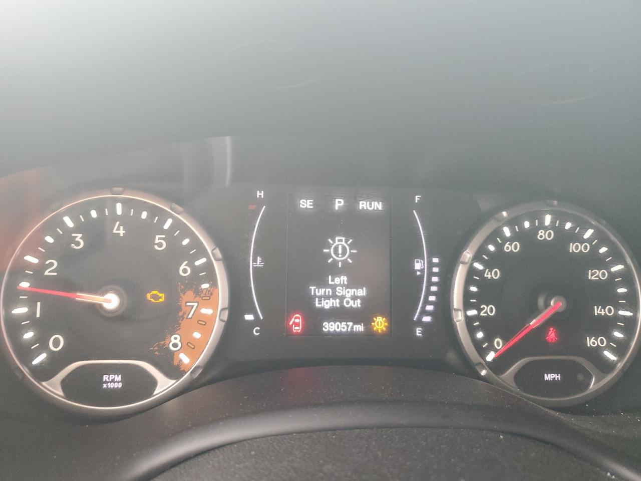 ZACCJBAB9JPJ48467 2018 Jeep Renegade Sport