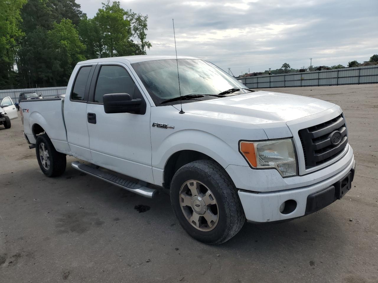 1FTRX12899KC54304 2009 Ford F150 Super Cab