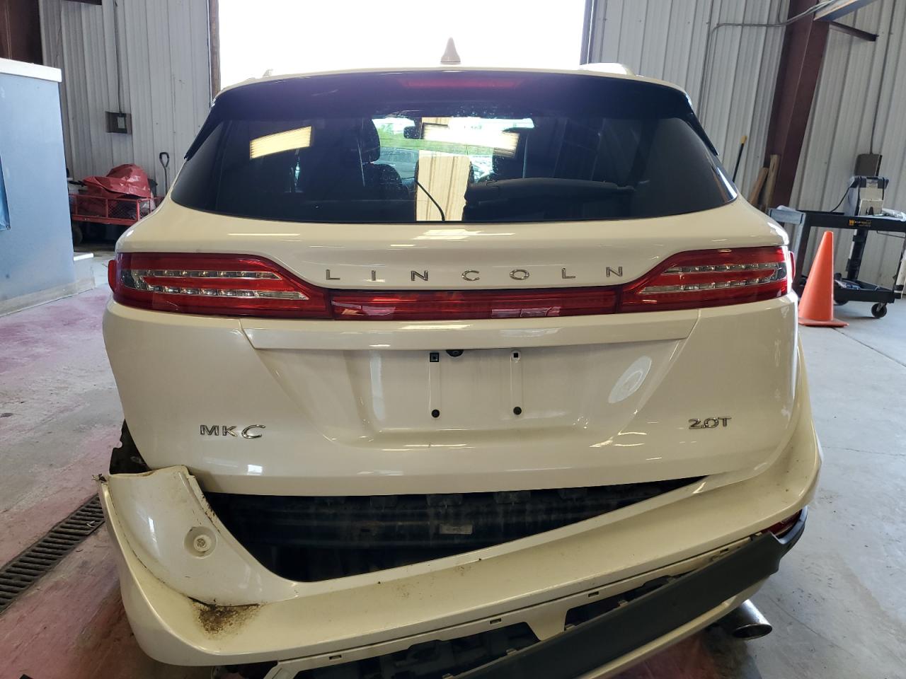 5LMCJ1C91HUL63091 2017 Lincoln Mkc Premiere