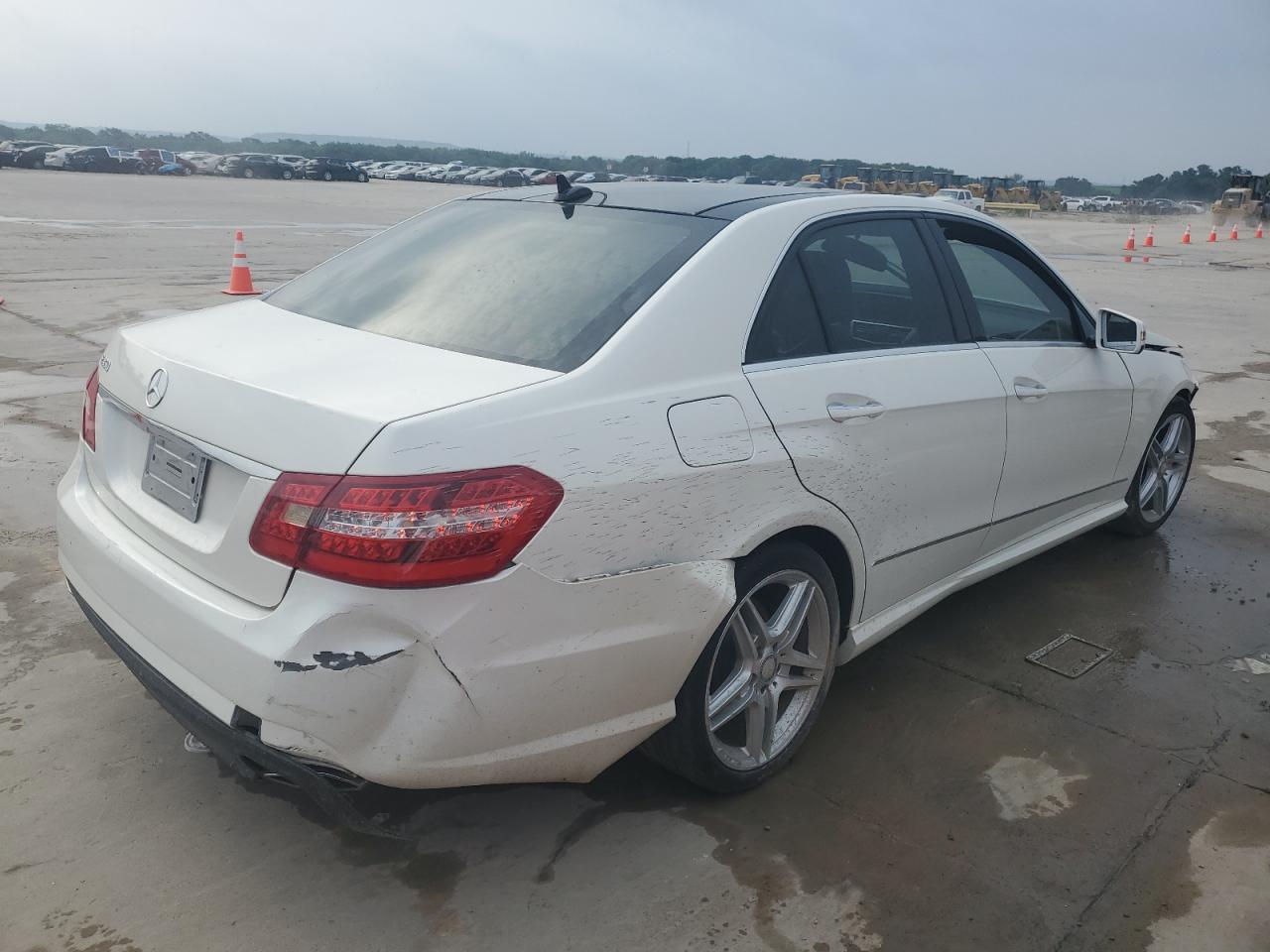 WDDHF5KB6DA683129 2013 Mercedes-Benz E 350