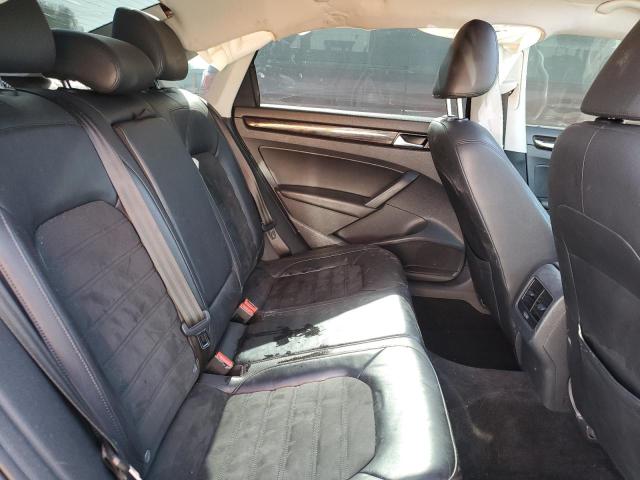 2015 VOLKSWAGEN PASSAT SEL - 1VWCT7A3XFC069921