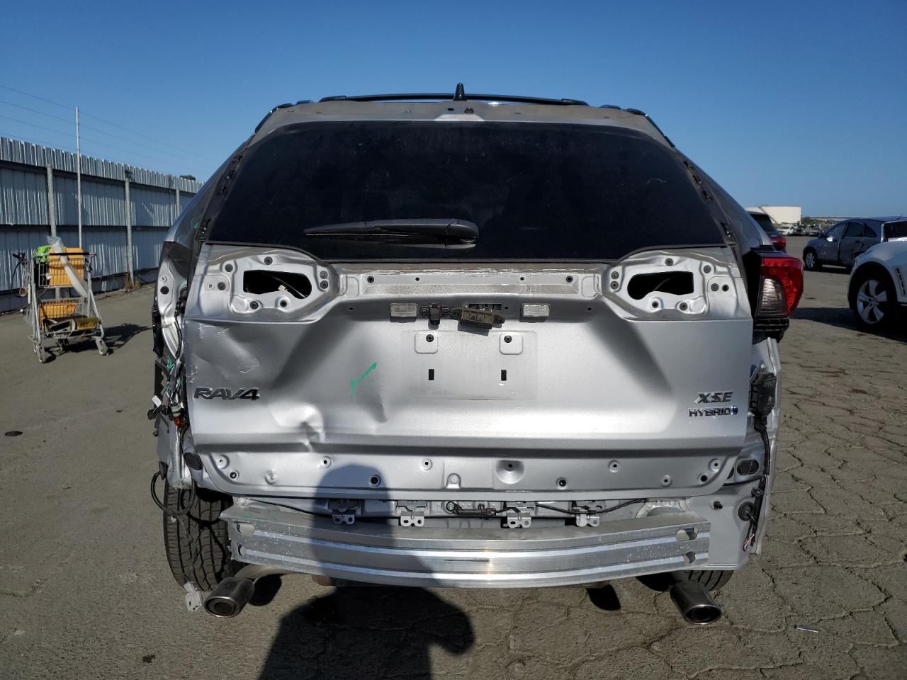 2T3EWRFV1LW076192 2020 Toyota Rav4 Xse