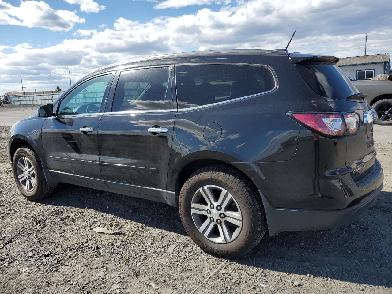 1GNKRGKD5HJ158323 CHEVROLET TRAVERSE 2017