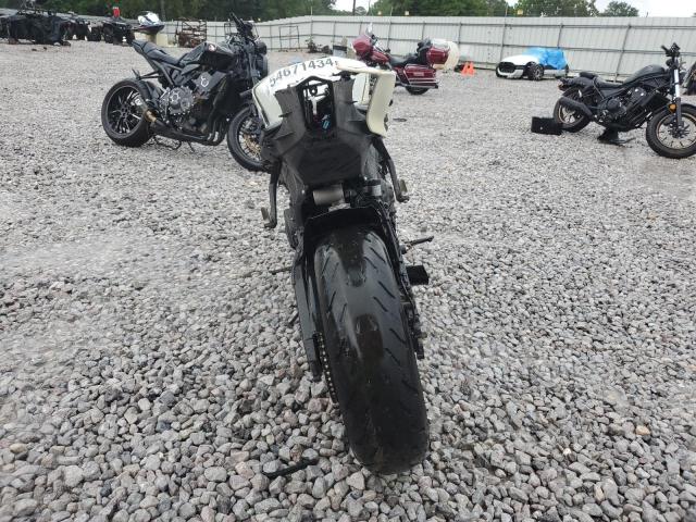 2017 YAMAHA YZFR6 JYARJ28E0HA002137