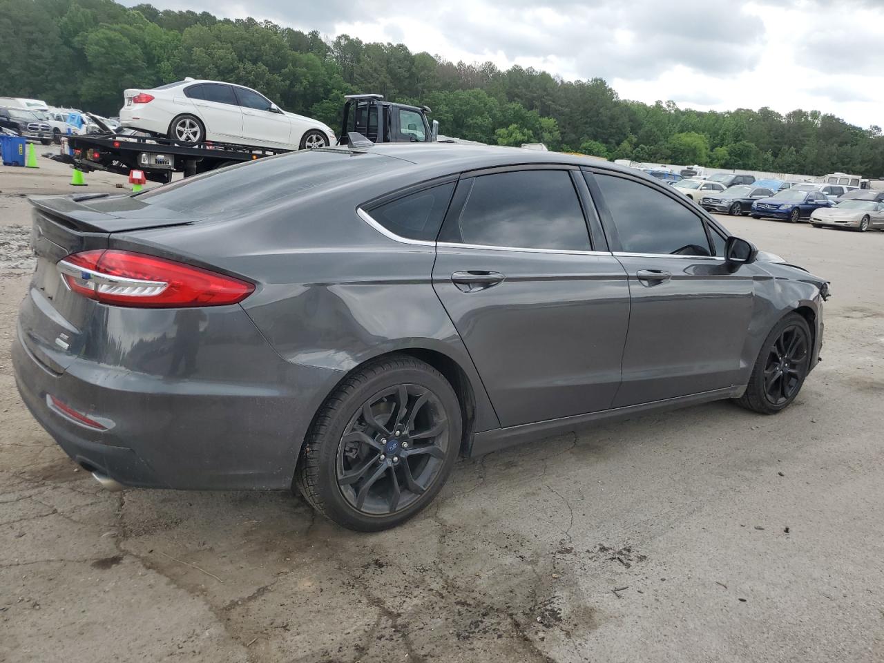 3FA6P0HD0LR160659 2020 Ford Fusion Se