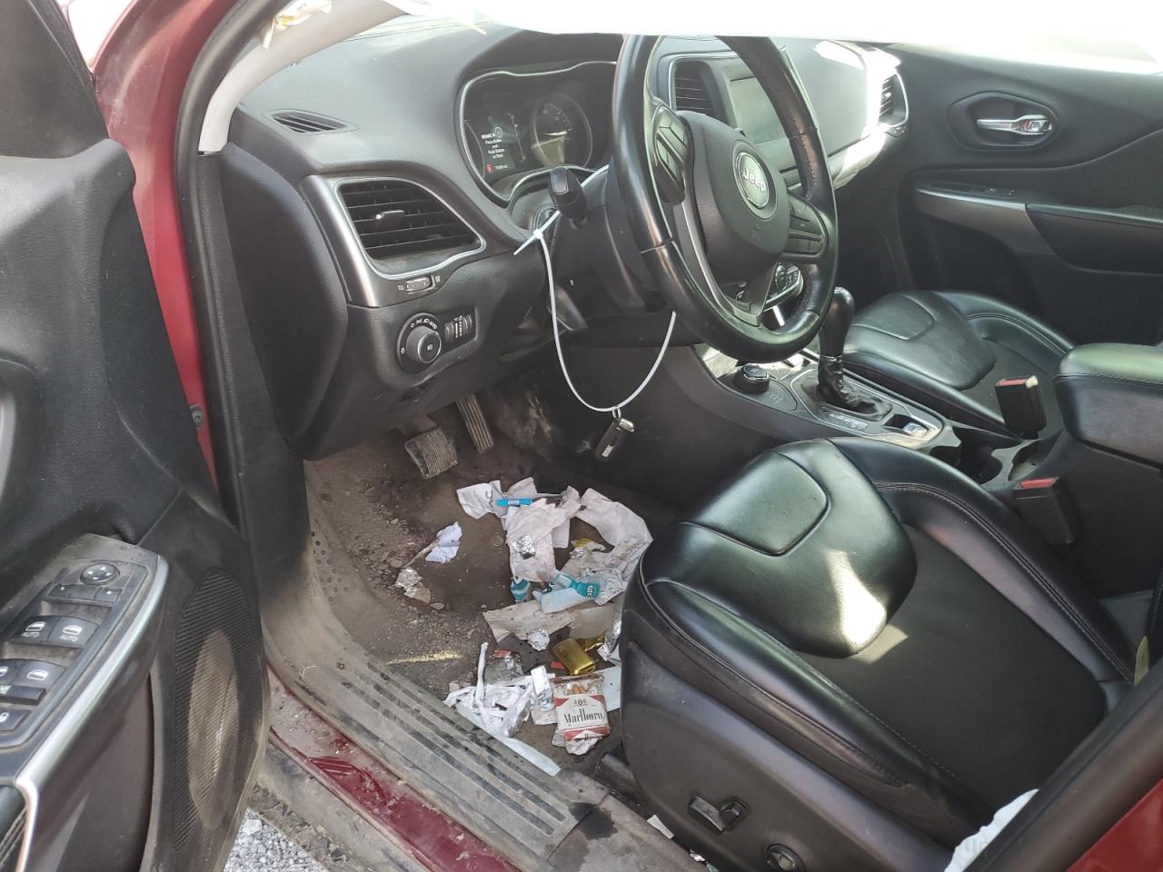 1C4PJMLBXKD486053 2019 Jeep Cherokee Latitude Plus